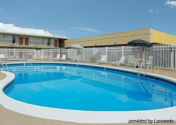 Econo Lodge Fort Payne Exterior photo